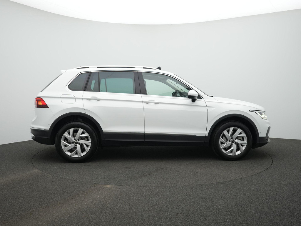 Volkswagen Tiguan (KJX97K) met abonnement