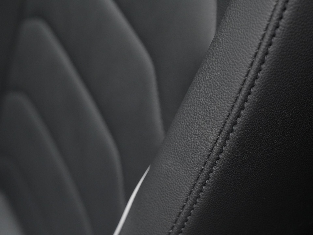 Volkswagen Tiguan (KJX97K) met abonnement