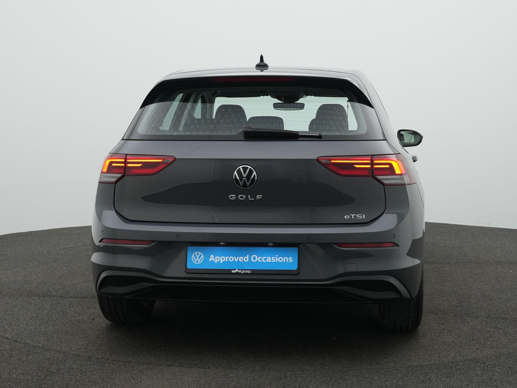 Volkswagen Golf (KGD04G) met abonnement