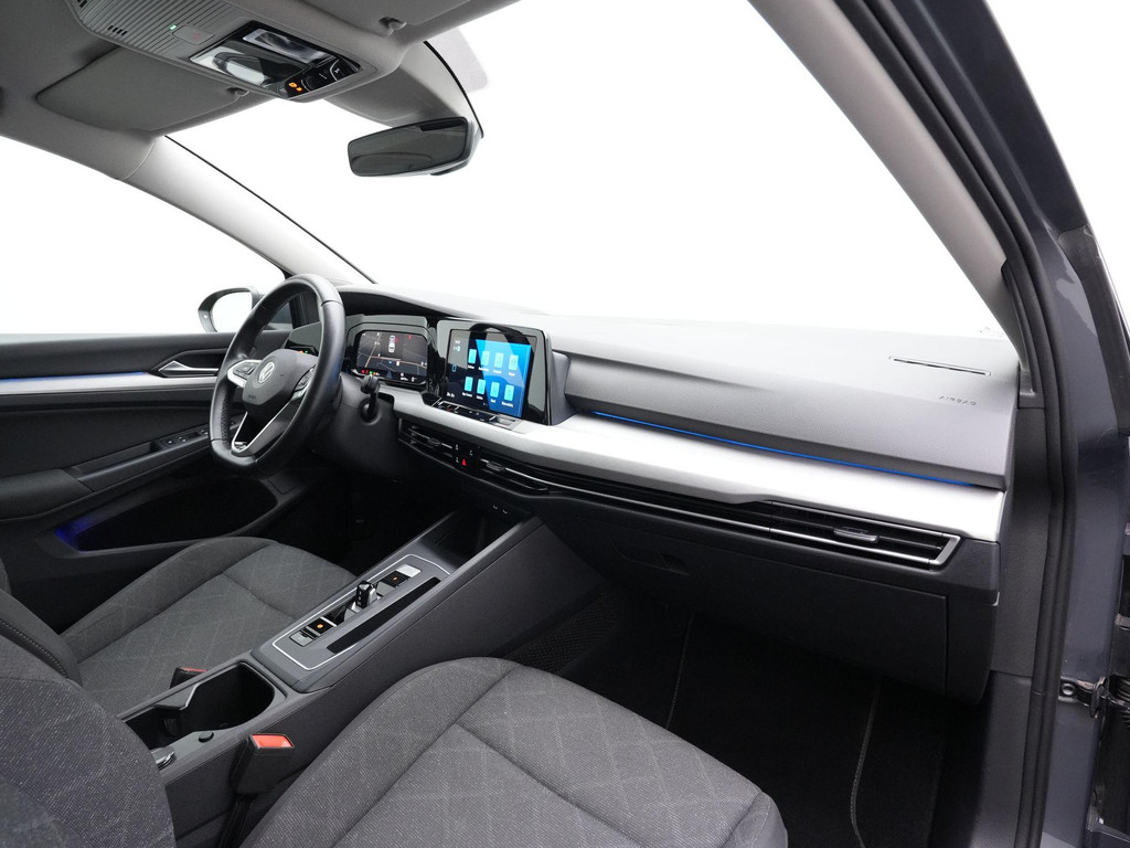 Volkswagen Golf (KGD04G) met abonnement