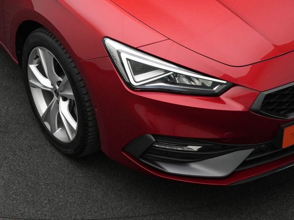 Seat Leon Sportstourer (GGT97R) met abonnement
