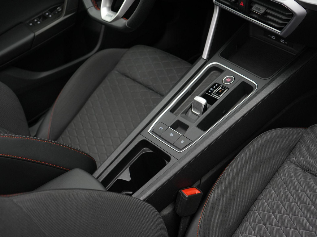 Seat Leon Sportstourer (GGT97R) met abonnement