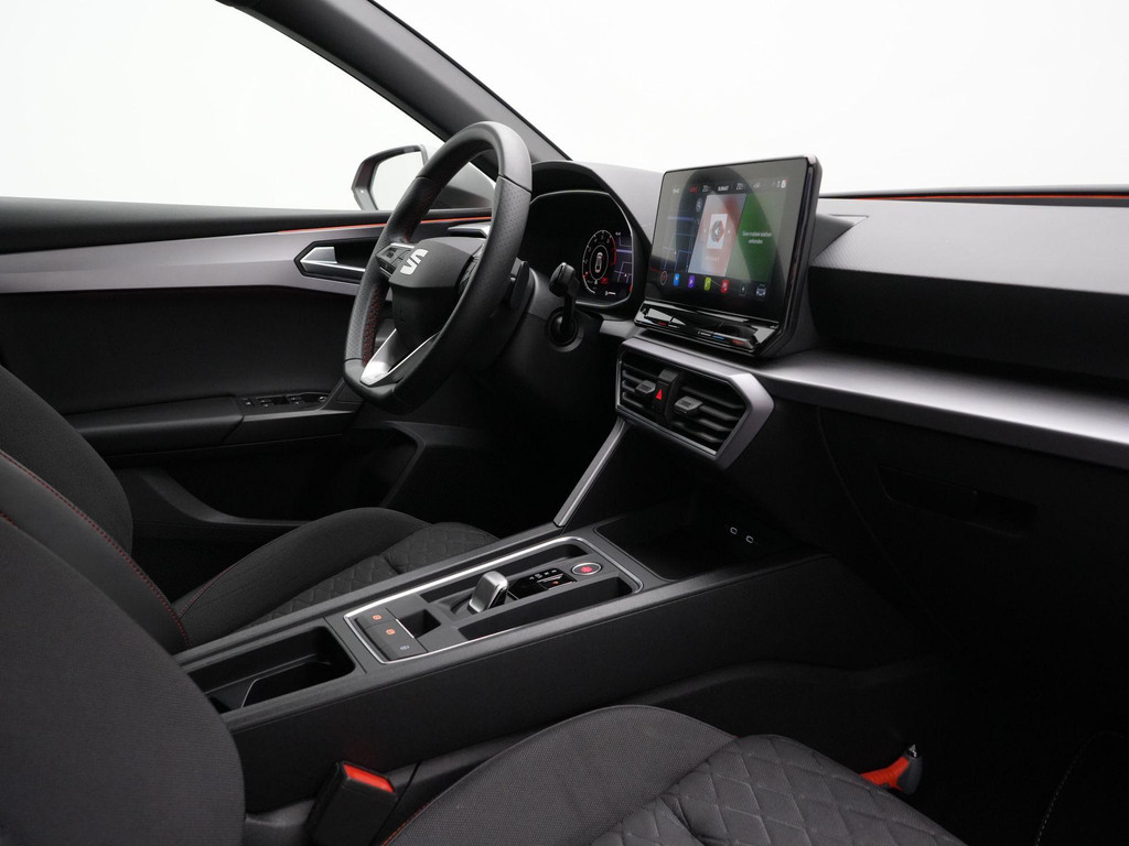 Seat Leon Sportstourer (GGT97R) met abonnement
