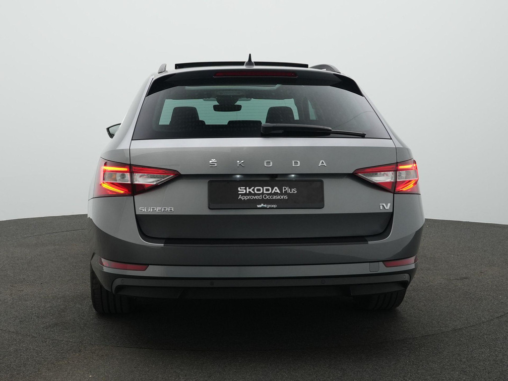 ŠKODA Superb (KHR41D) met abonnement