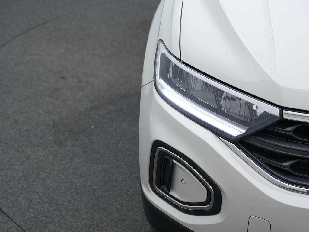Volkswagen T-Roc (R262KJ) met abonnement