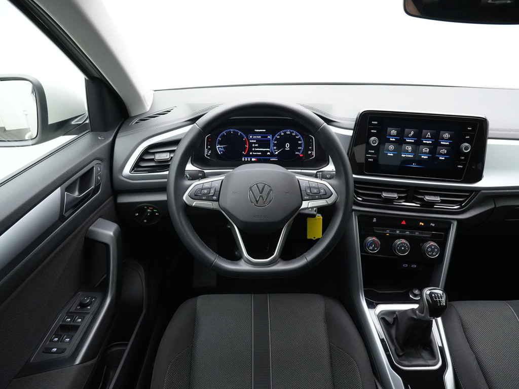 Volkswagen T-Roc (R262KJ) met abonnement
