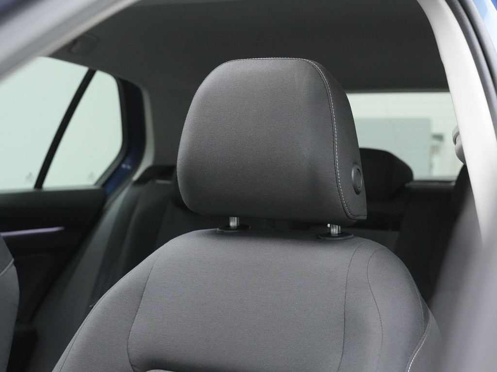 Volkswagen Golf (HXP62X) met abonnement