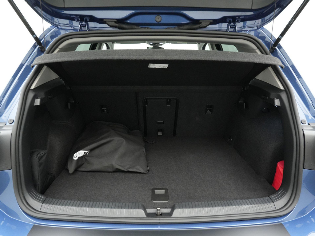 Volkswagen Golf (HXP62X) met abonnement