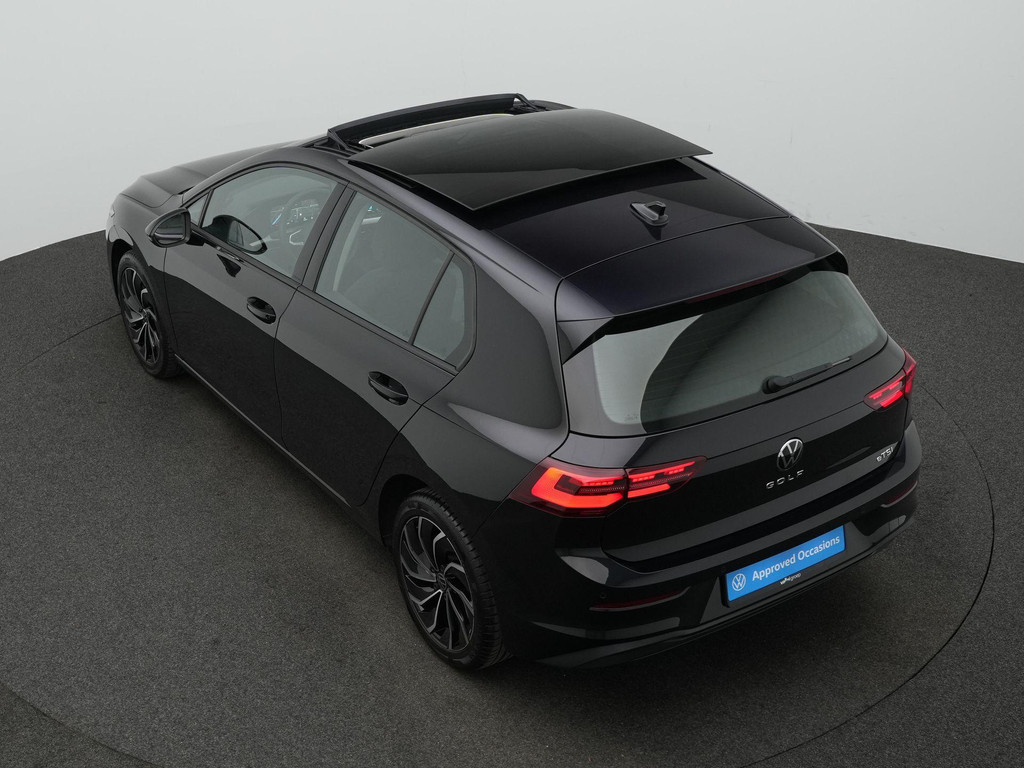 Volkswagen Golf (JTV63P) met abonnement
