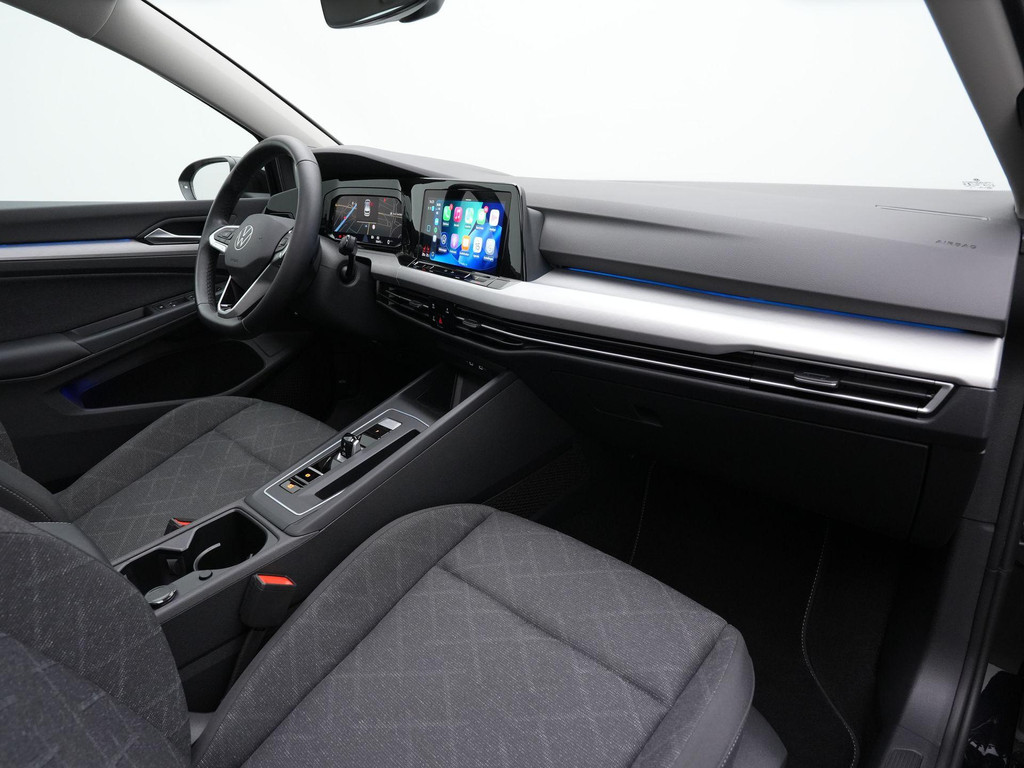 Volkswagen Golf (JTV63P) met abonnement
