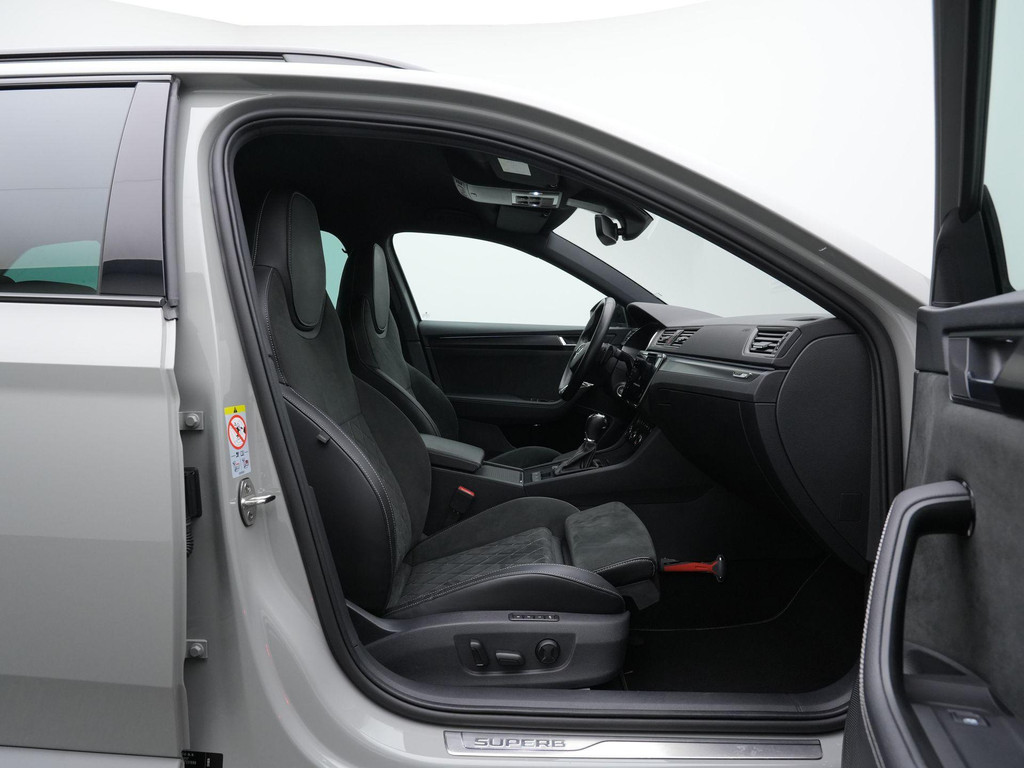 ŠKODA Superb (X205PL) met abonnement