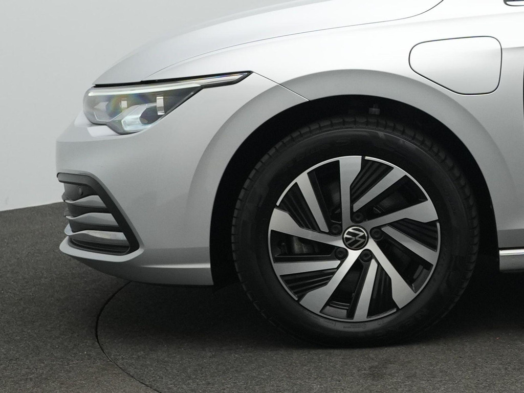 Volkswagen Golf (KJV26X) met abonnement