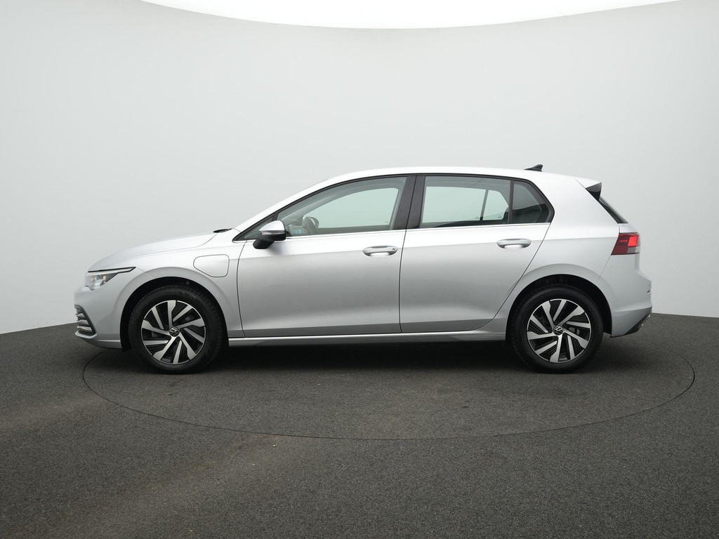 Volkswagen Golf (KJV26X) met abonnement