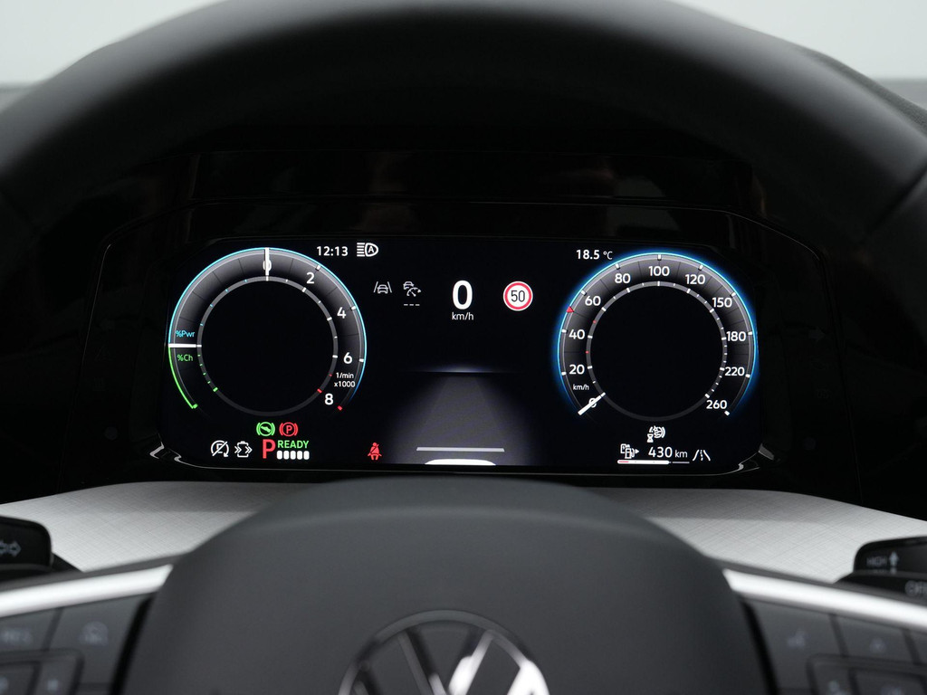 Volkswagen Golf (HZB77H) met abonnement