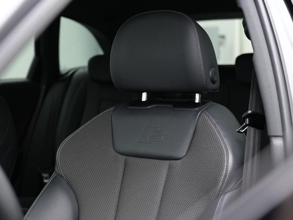 Audi A4 (P265FS) met abonnement