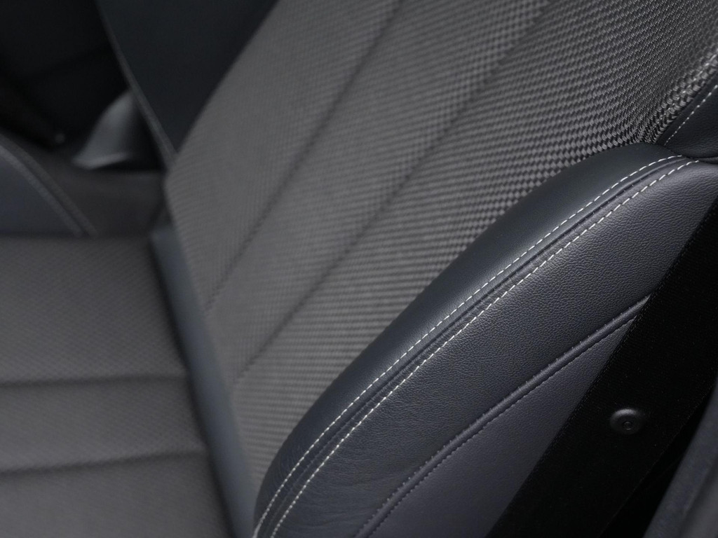 Audi A4 (P265FS) met abonnement