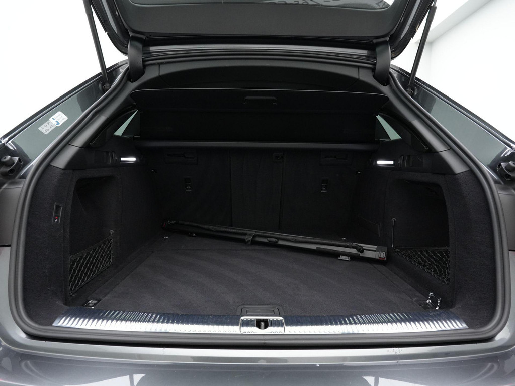 Audi A4 (P265FS) met abonnement