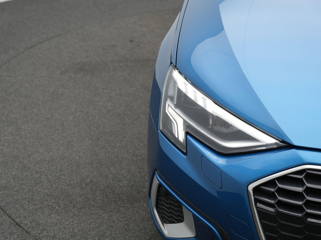 Audi A3 (L517JK) met abonnement