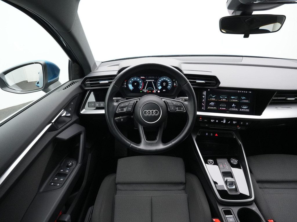 Audi A3 (L517JK) met abonnement