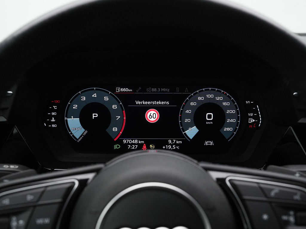 Audi A3 (L517JK) met abonnement
