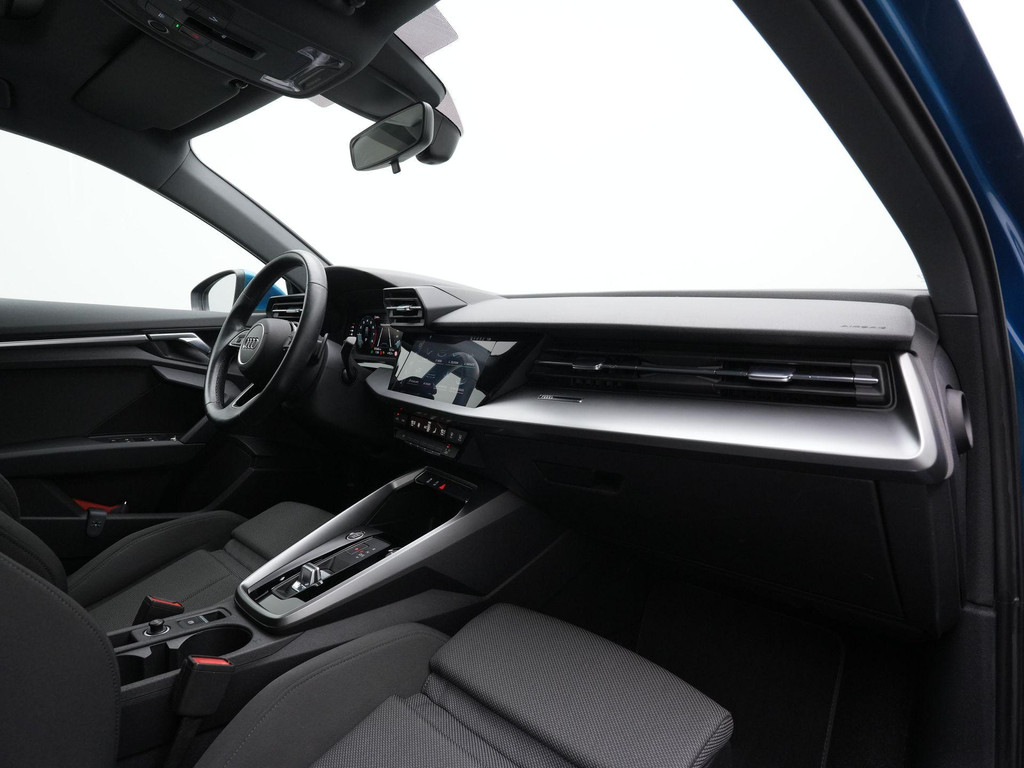 Audi A3 (L517JK) met abonnement
