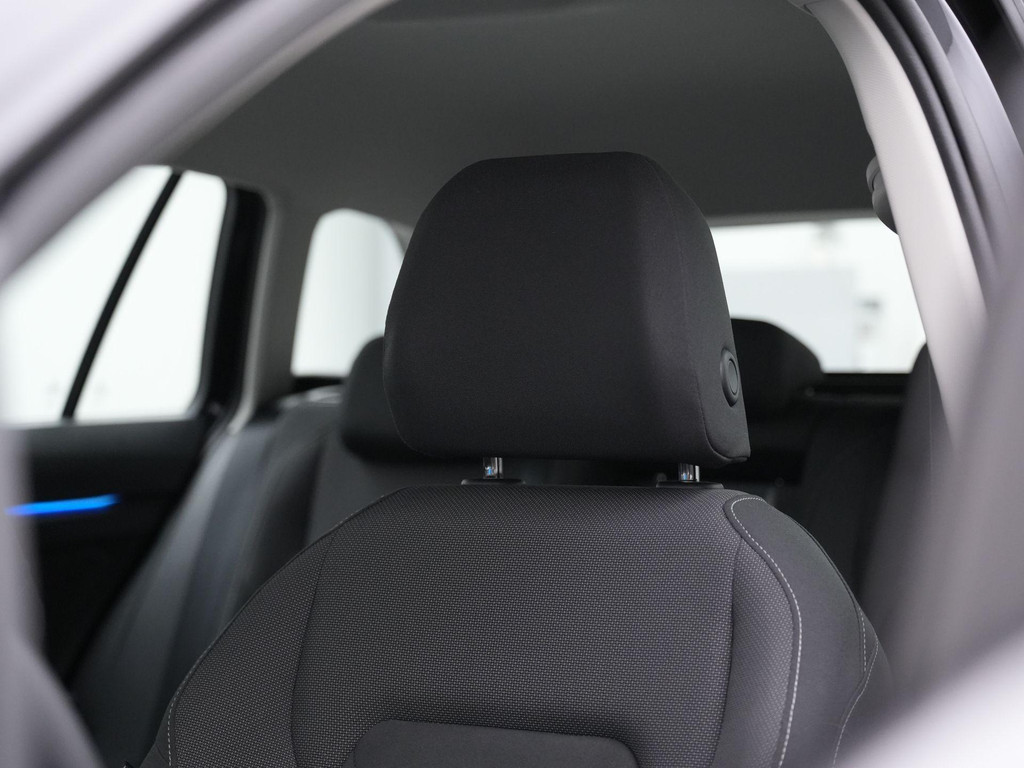Volkswagen GOLF Variant (X451TX) met abonnement