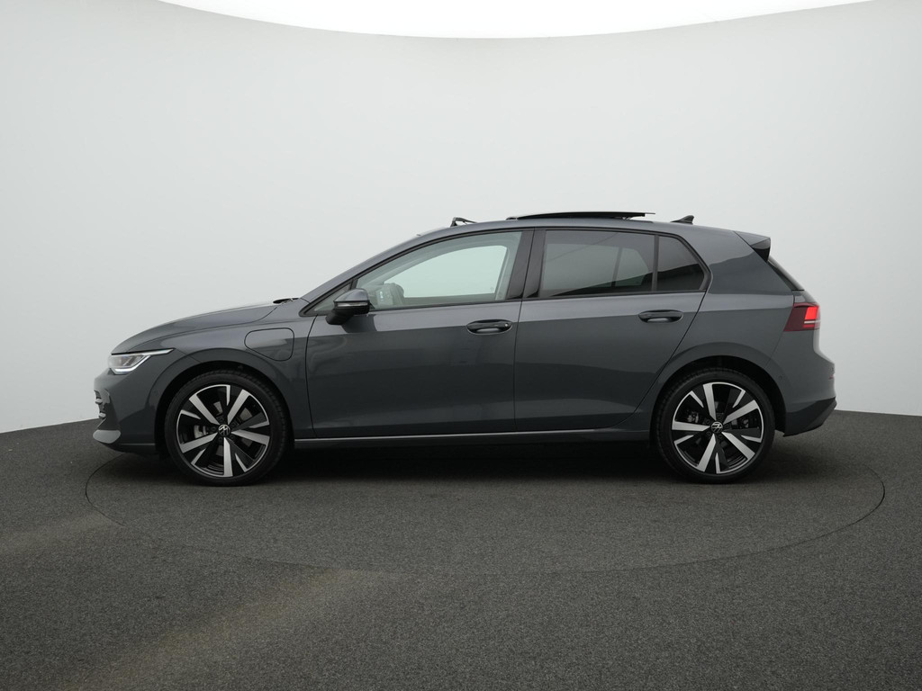 Volkswagen Golf (HXS30N) met abonnement