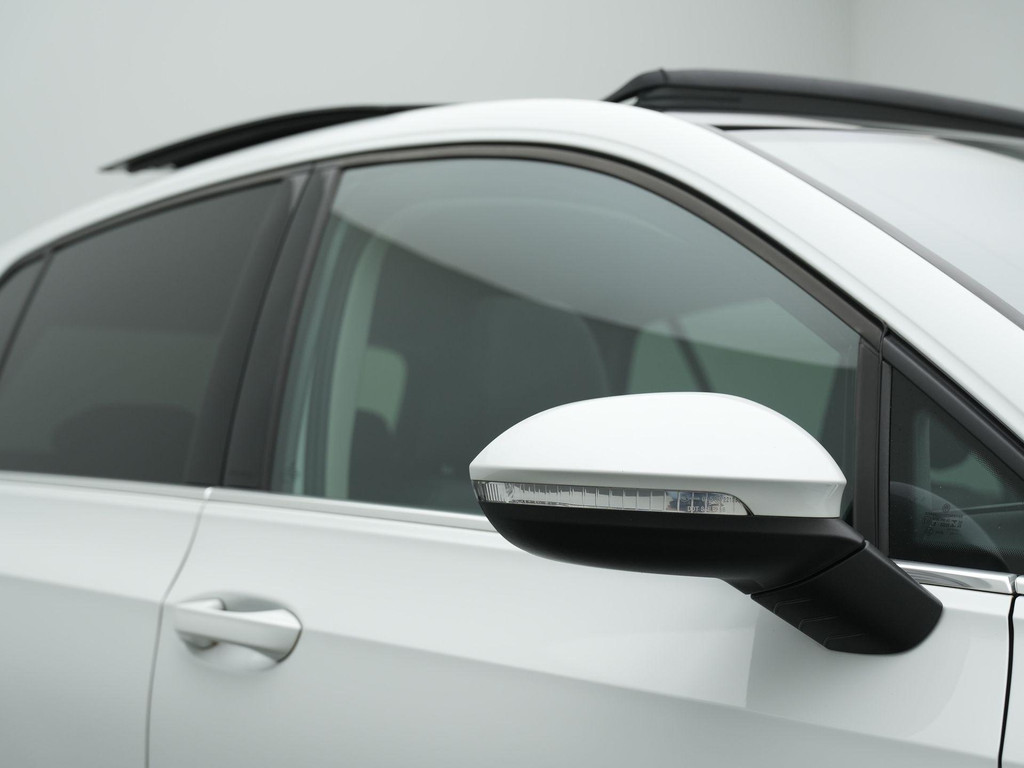 Volkswagen Golf (N854PD) met abonnement