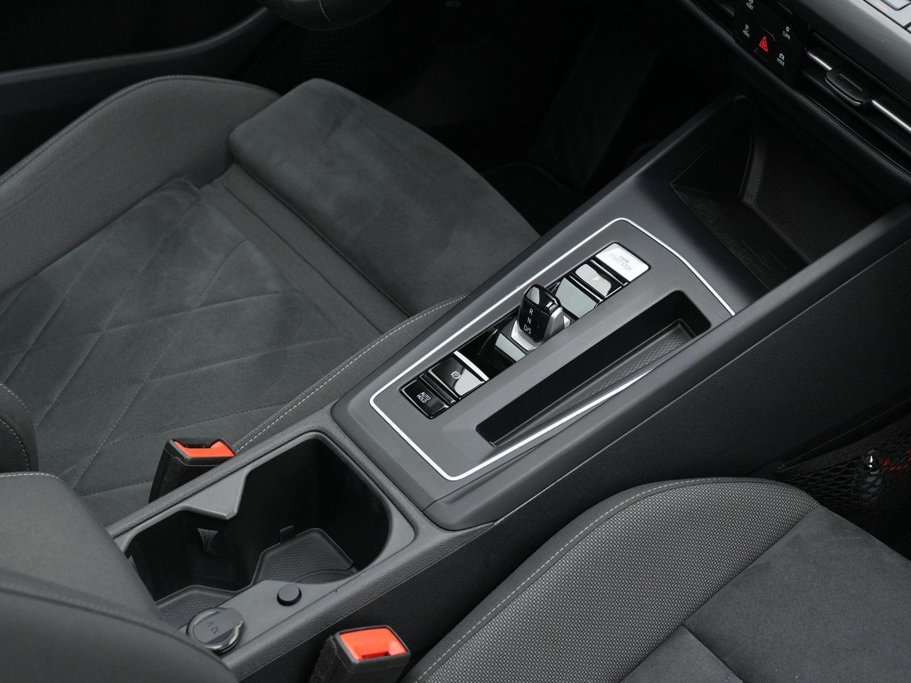 Volkswagen Golf (N854PD) met abonnement