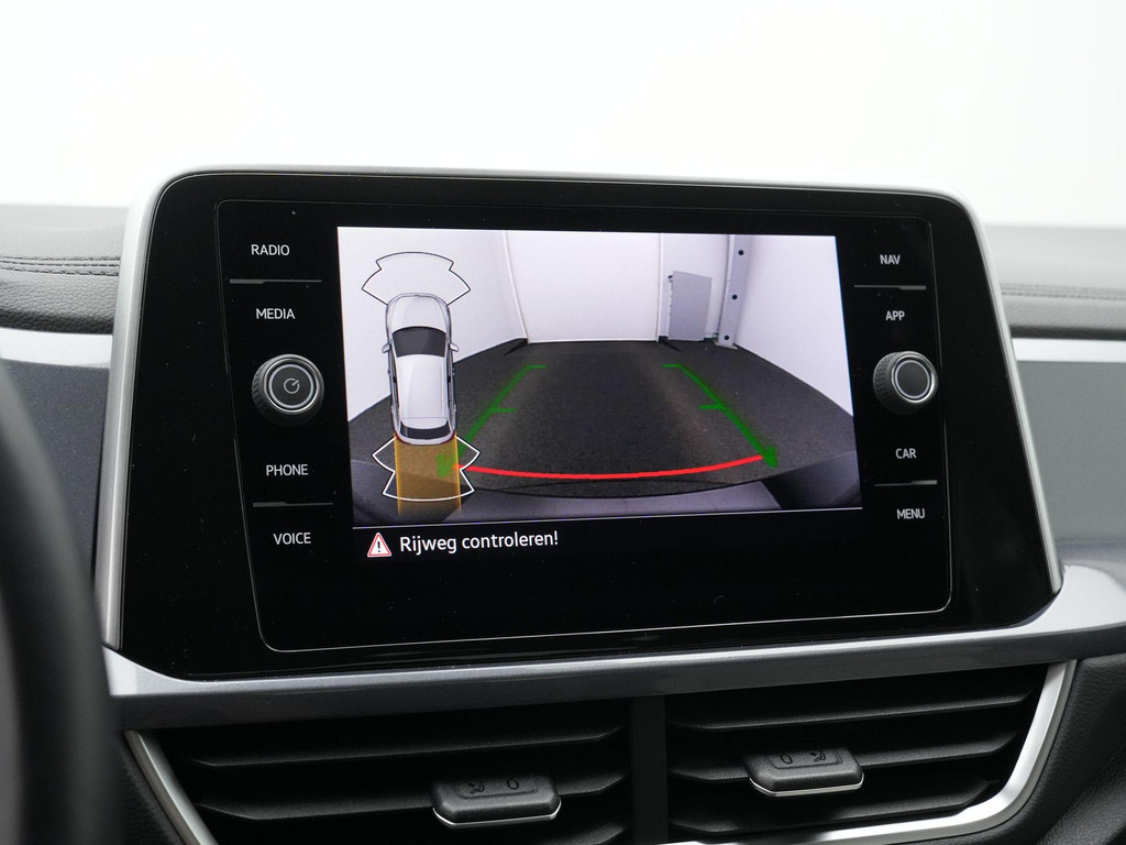 Volkswagen T-Roc (R366FS) met abonnement