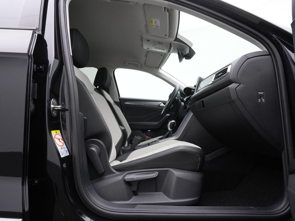 Volkswagen T-Roc (R366FS) met abonnement