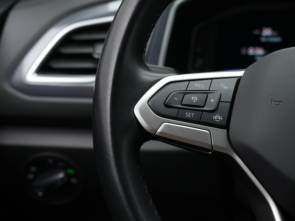 Volkswagen T-Roc (R366FS) met abonnement