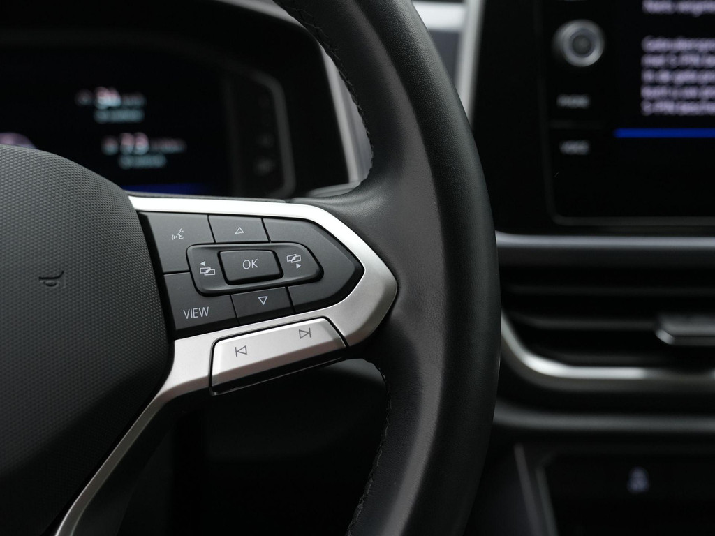 Volkswagen T-Roc (R366FS) met abonnement