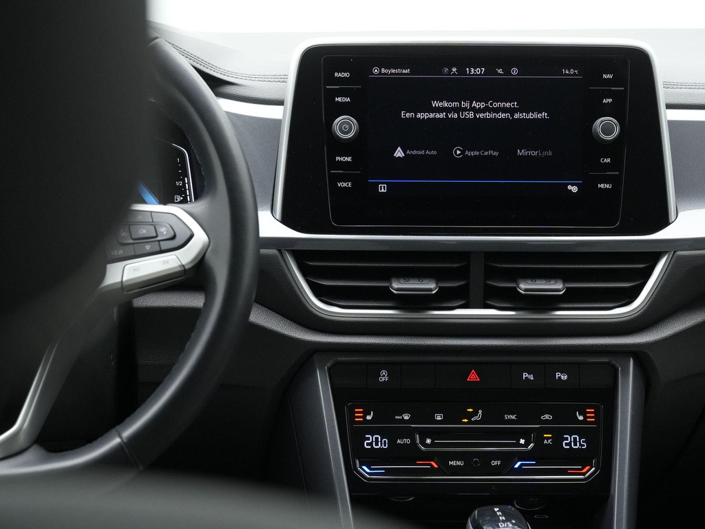 Volkswagen T-Roc (R366FS) met abonnement