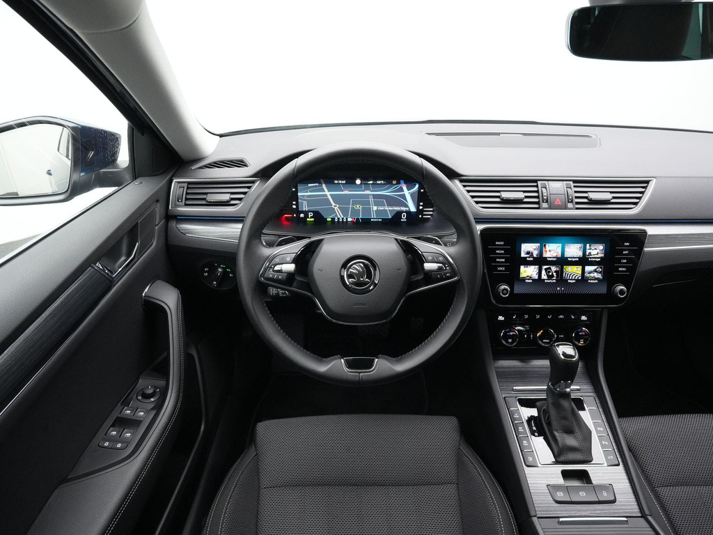 ŠKODA Superb (KGK62V) met abonnement
