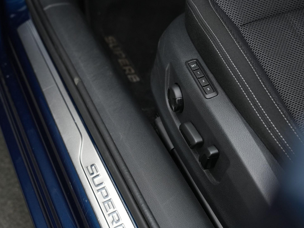 ŠKODA Superb (KGK62V) met abonnement