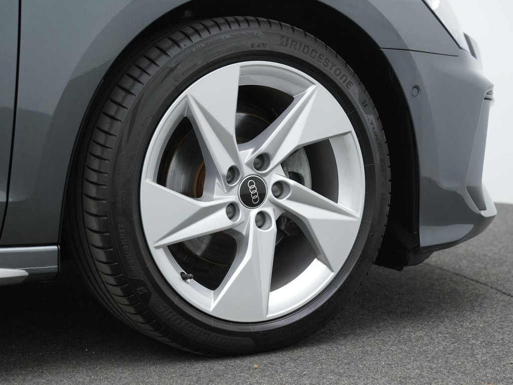 Audi A3 (P812JP) met abonnement