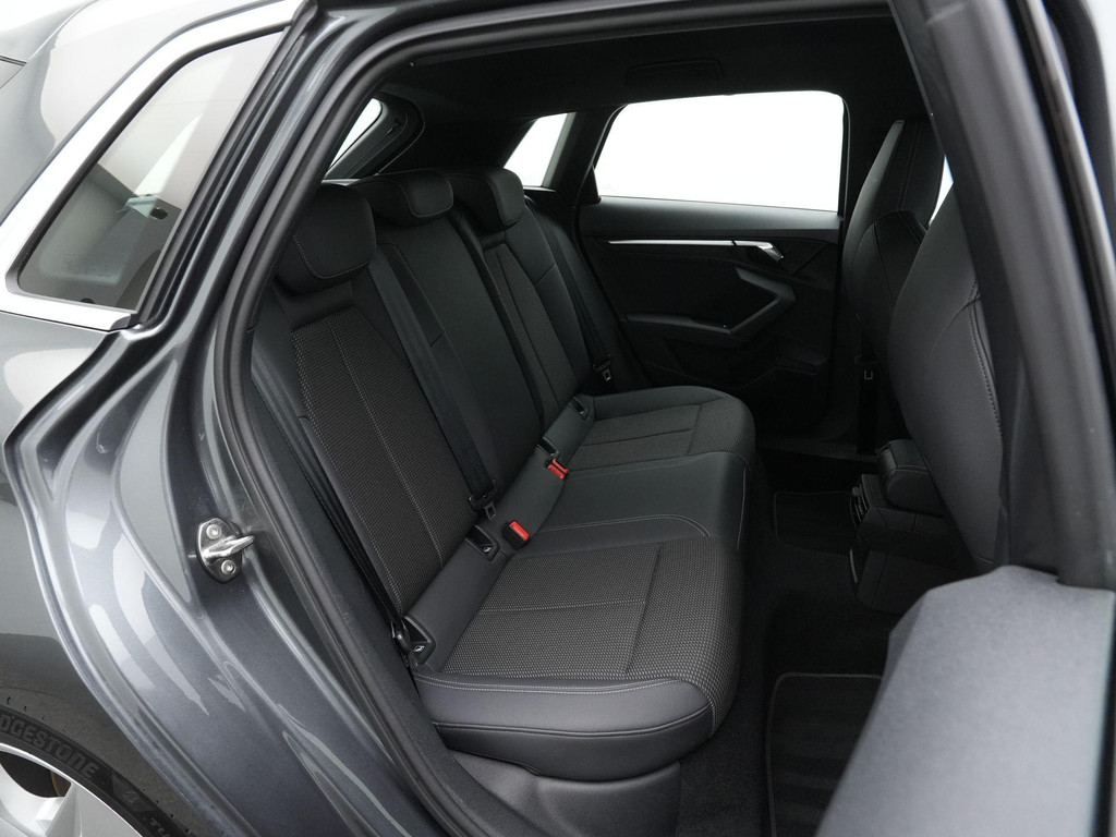 Audi A3 (P812JP) met abonnement