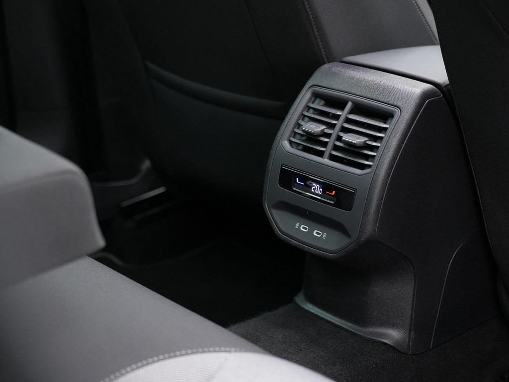 Seat Leon Sportstourer (X711BR) met abonnement