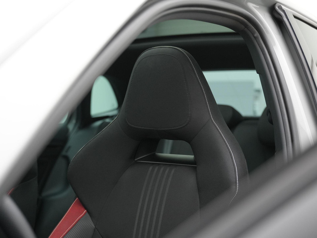 ŠKODA Scala (JKX26K) met abonnement