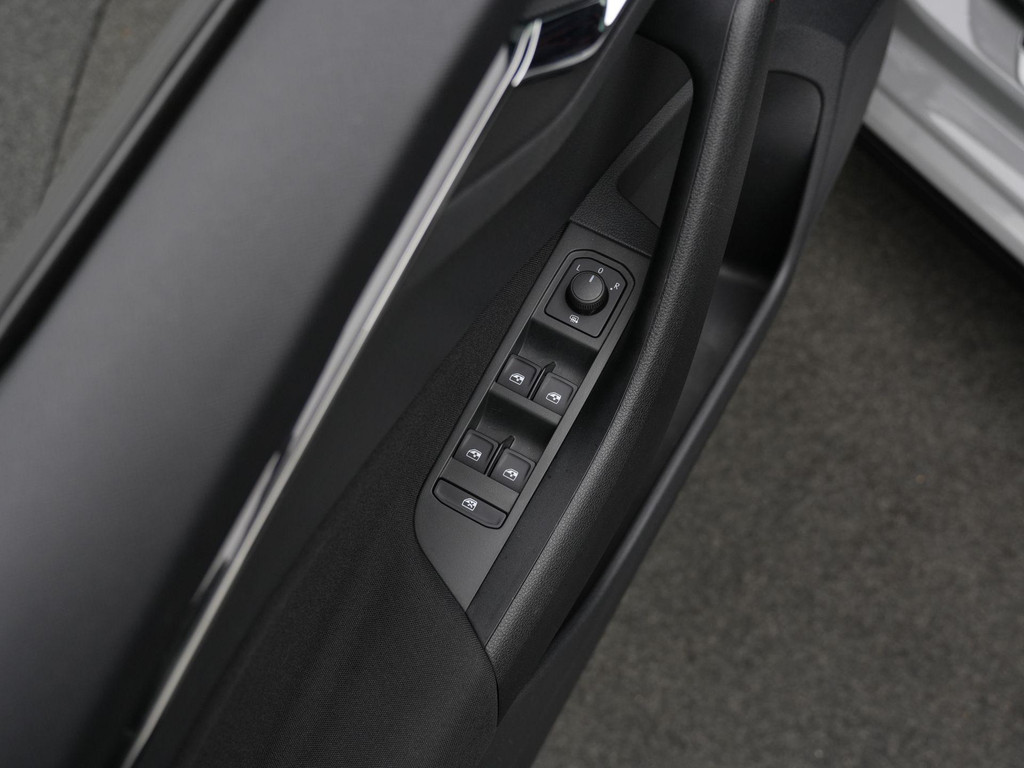 ŠKODA Scala (JKX26K) met abonnement
