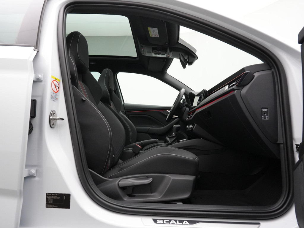ŠKODA Scala (JRP91P) met abonnement