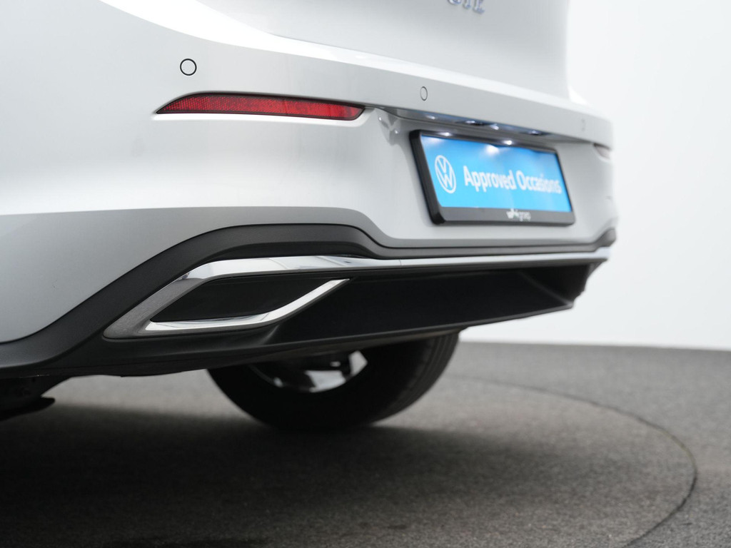 Volkswagen Golf GTE (KBN93R) met abonnement