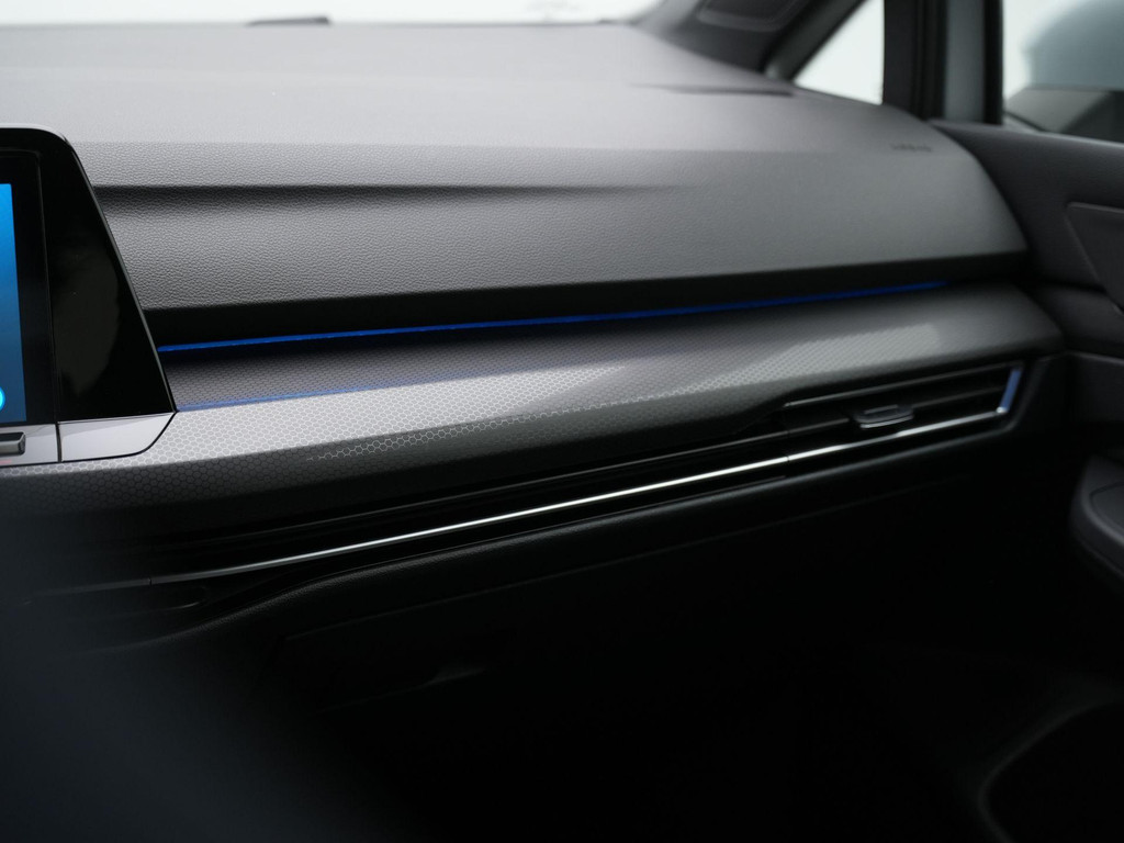 Volkswagen Golf GTE (KBN93R) met abonnement