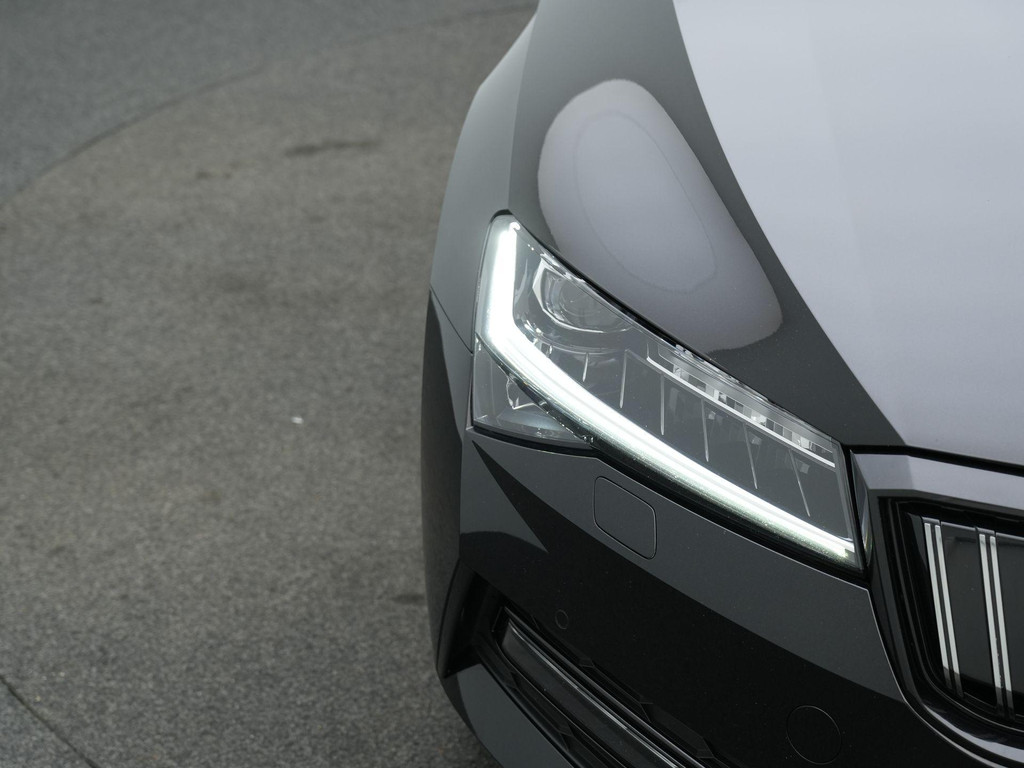 ŠKODA Superb (KDF12G) met abonnement