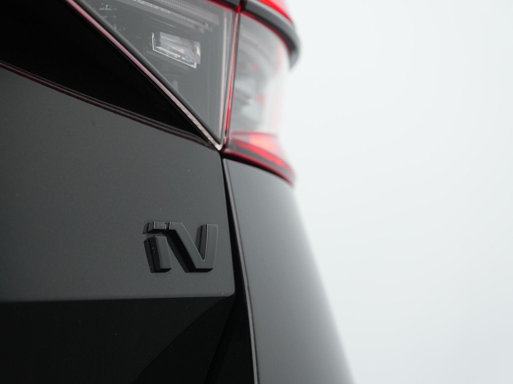 ŠKODA Superb (KDF12G) met abonnement