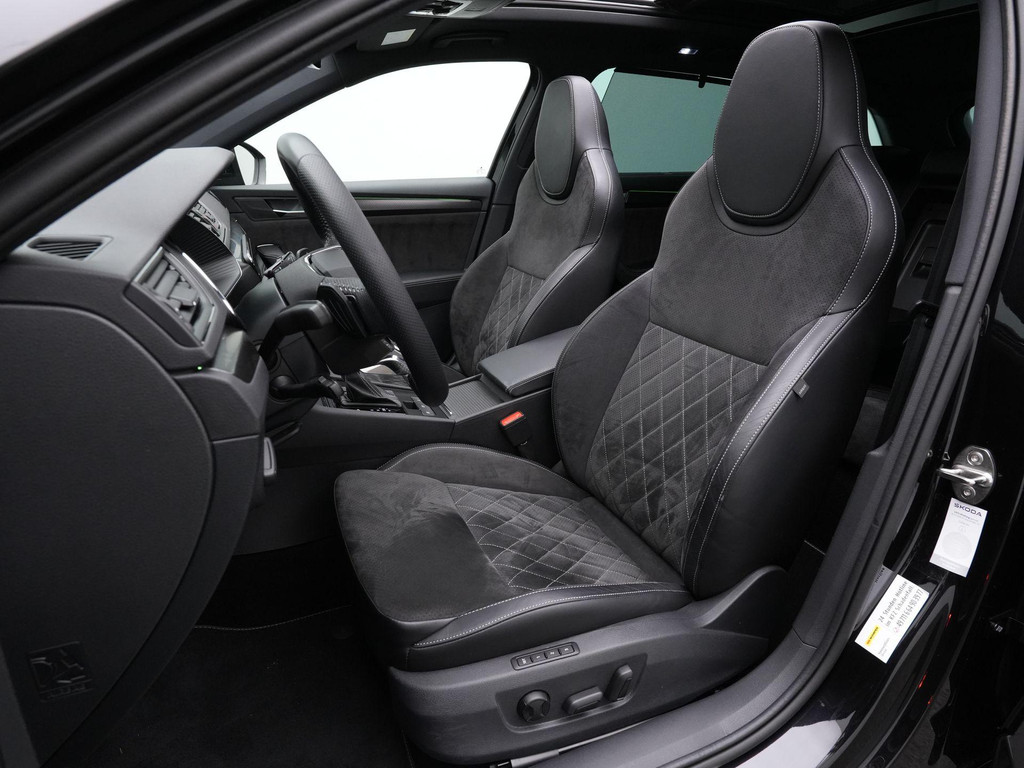 ŠKODA Superb (KDF12G) met abonnement