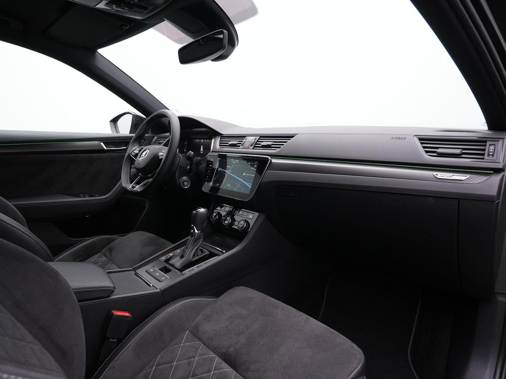 ŠKODA Superb (KDF12G) met abonnement