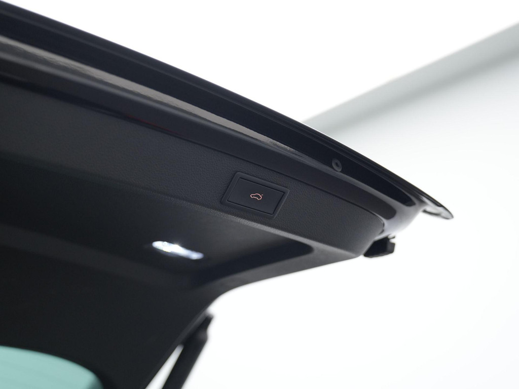 ŠKODA Superb (KDF12G) met abonnement