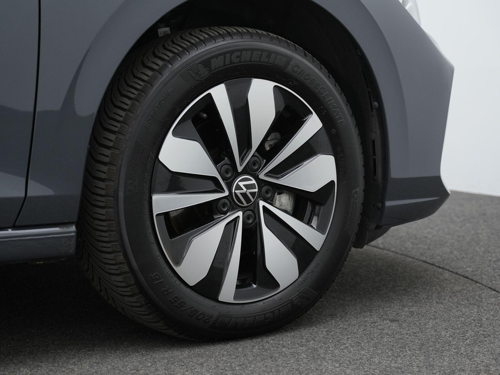 Volkswagen Golf (KJB06Z) met abonnement